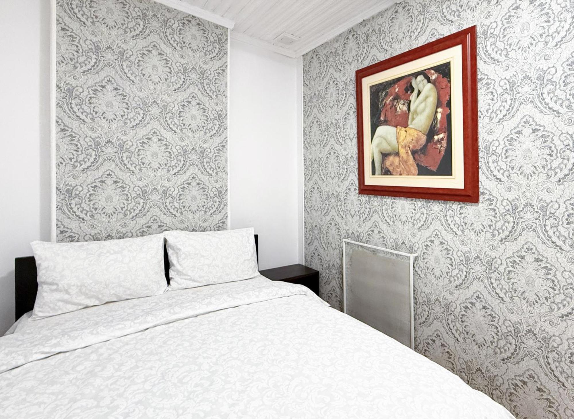 Teodora Square Apartments Площа Святого Теодора Lwów Zewnętrze zdjęcie