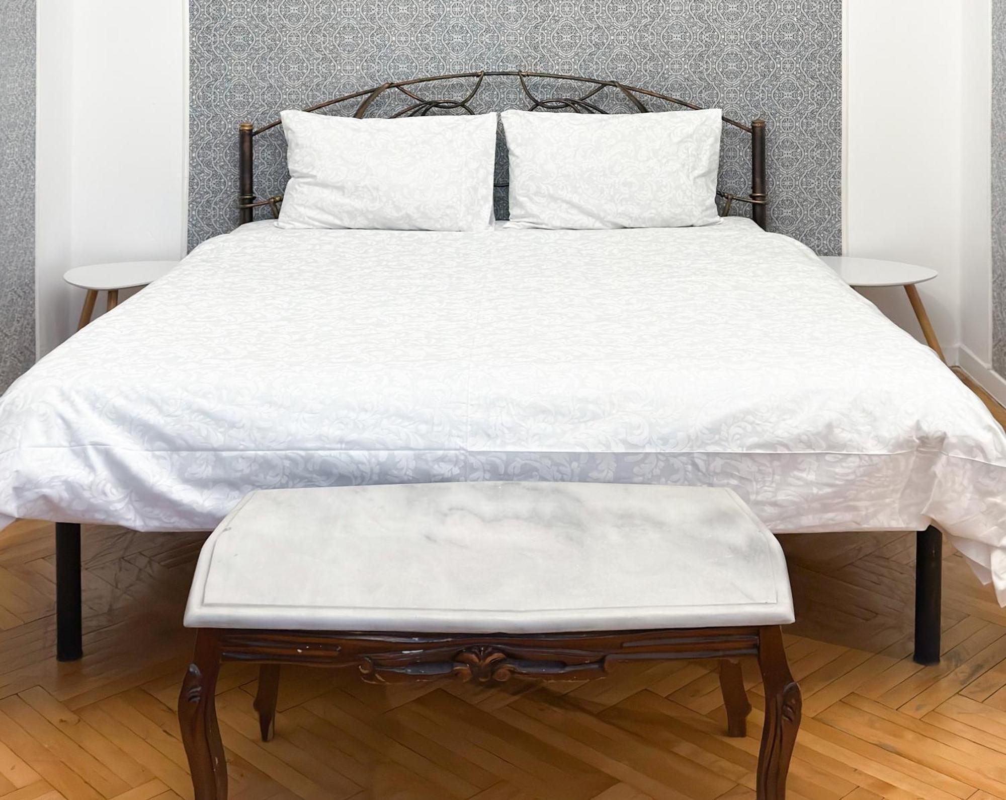 Teodora Square Apartments Площа Святого Теодора Lwów Zewnętrze zdjęcie