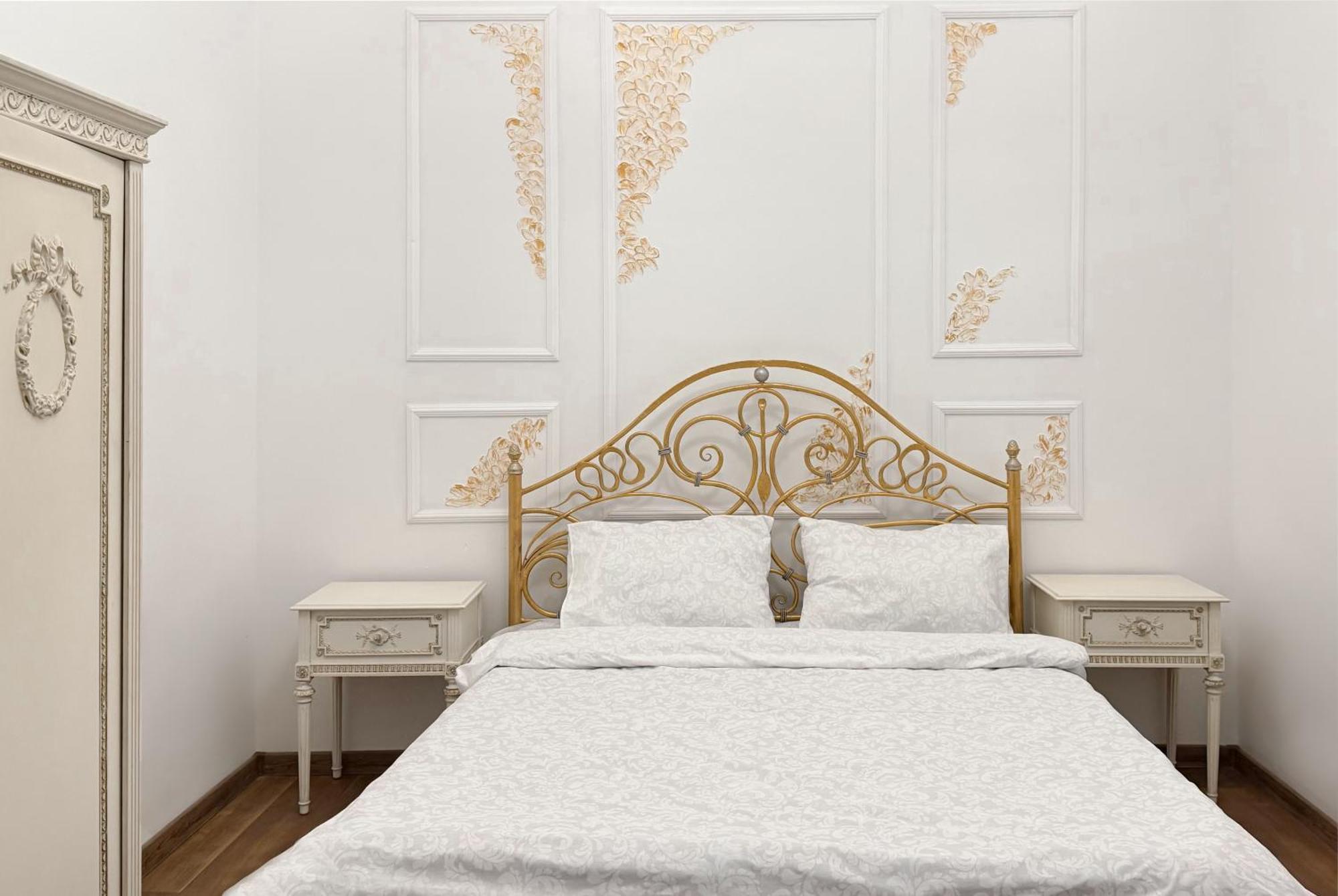 Teodora Square Apartments Площа Святого Теодора Lwów Zewnętrze zdjęcie